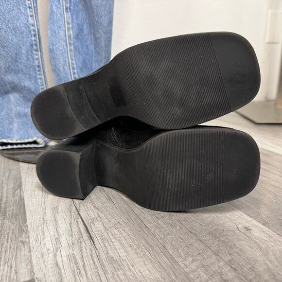 Bernardo Black Suede Knee High Boots Y2K Block Heel Size 6 1/2 Minimalist Fall - Picture 4 of 9